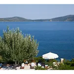 Alonissos 5 Steps Away From The Sea Lejlighed *