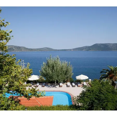 Alonissos 5 Steps Away From The Sea *